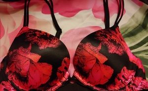 Very Sexy Push up victoria secret 32B